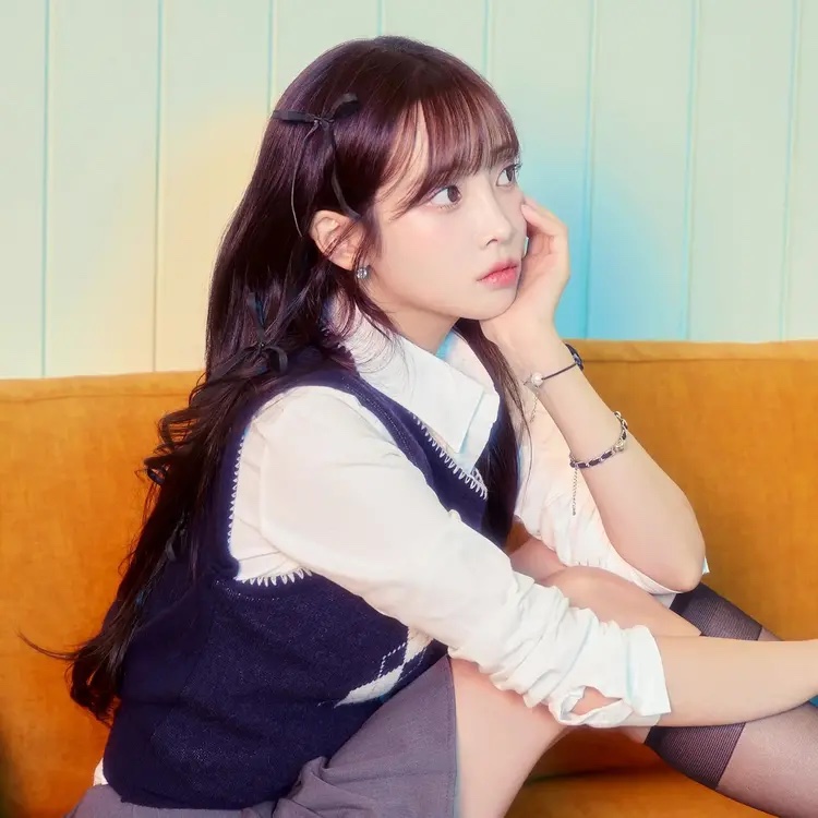 Lovelyz Photocard List & Collection Tracker | Bias Room