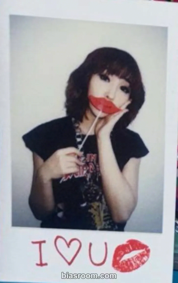 2NE1 CRUSH MINZY トレカ　セット　ミンジ Minzy Photocards (2NE1) | Bias Room