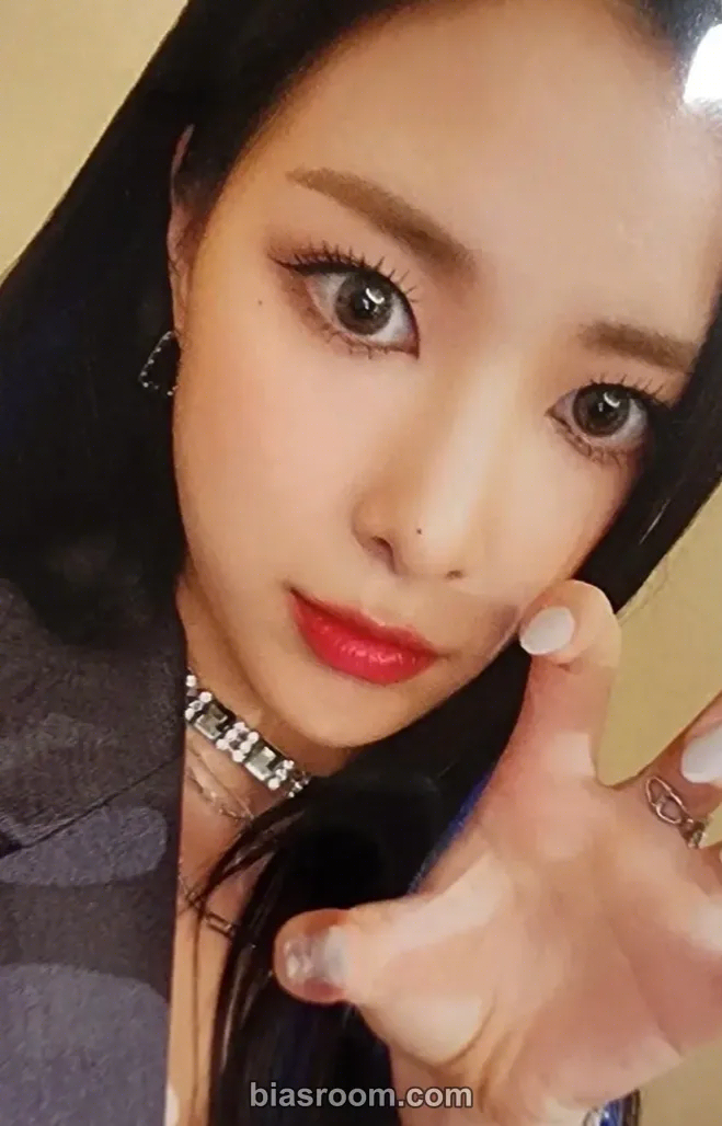 Nature - Sohee - NATURE WORLD : CODE W Album withmuu fansign event