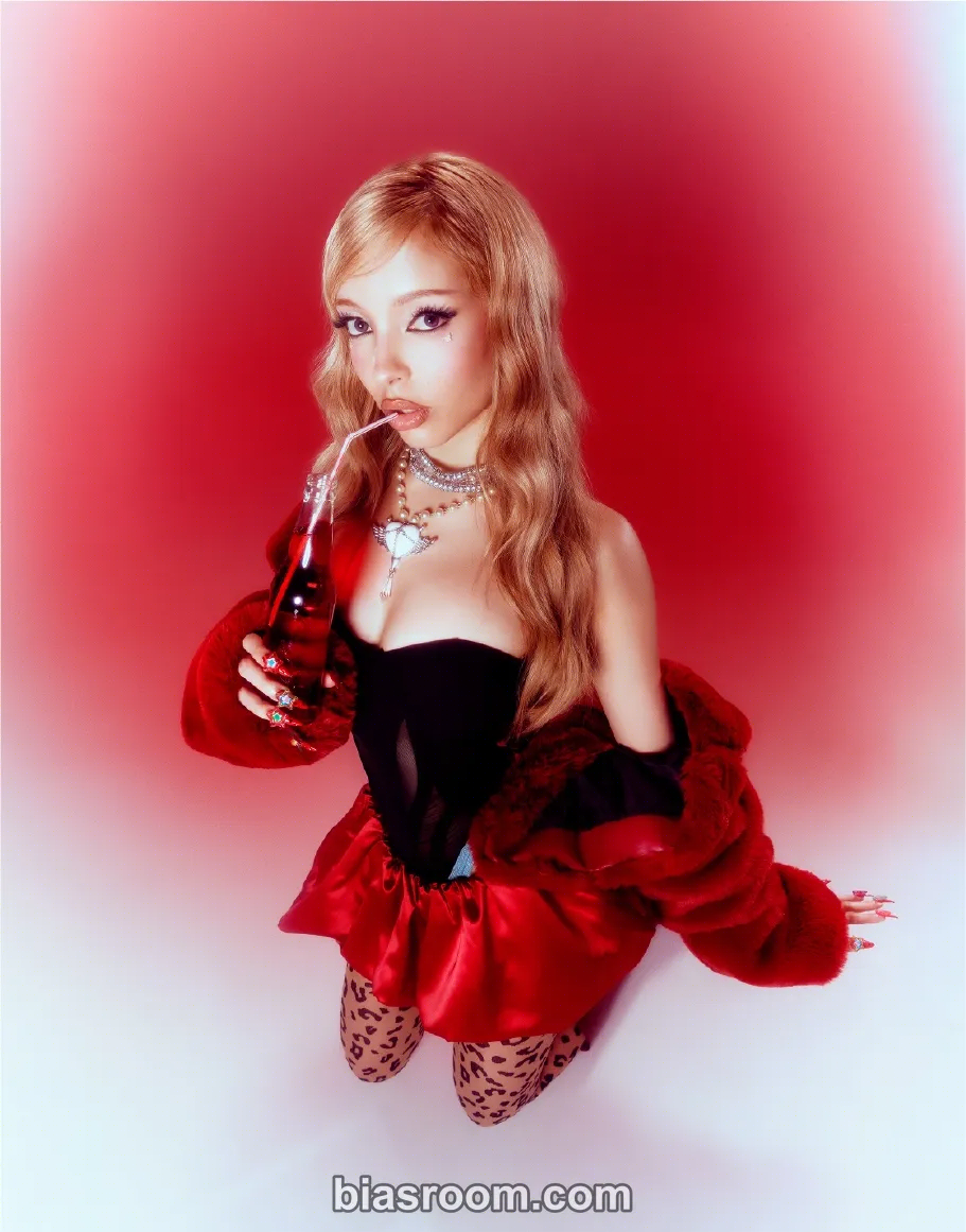 GIRLSET - Camila - A Little Miss Celebration Event cafe event fan event photocard set signed