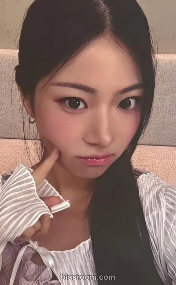 ablume - Aran - Echo Album npomv magazine purchase benefit