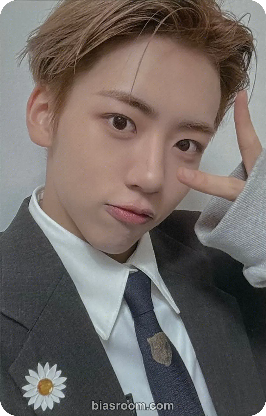 TO1 - Woongki - RE:BORN Album album photocard B version