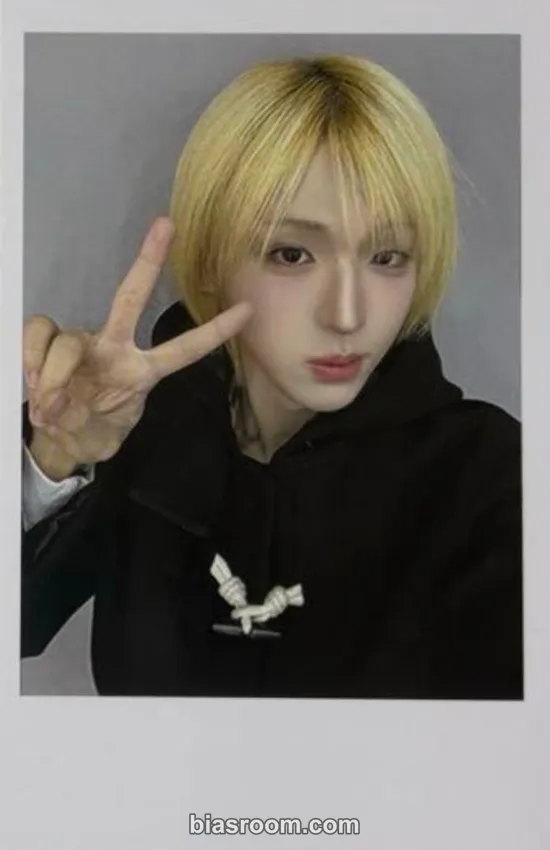 idntt - Lee CheongMyeong - yesweare Album starlike music round 1 video call (fancall) polaroid