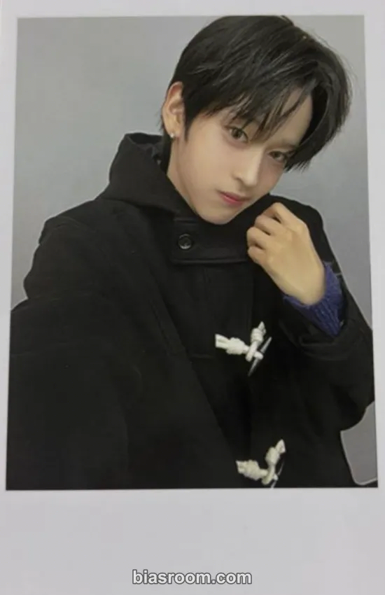 idntt - ToWa - yesweare Album starlike music round 1 video call (fancall) polaroid