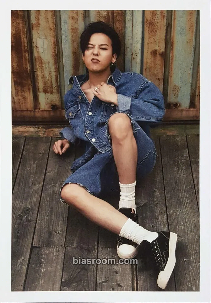 G-Dragon - G-Dragon - G-Dragon x 8 Seconds Other postcard album photocard