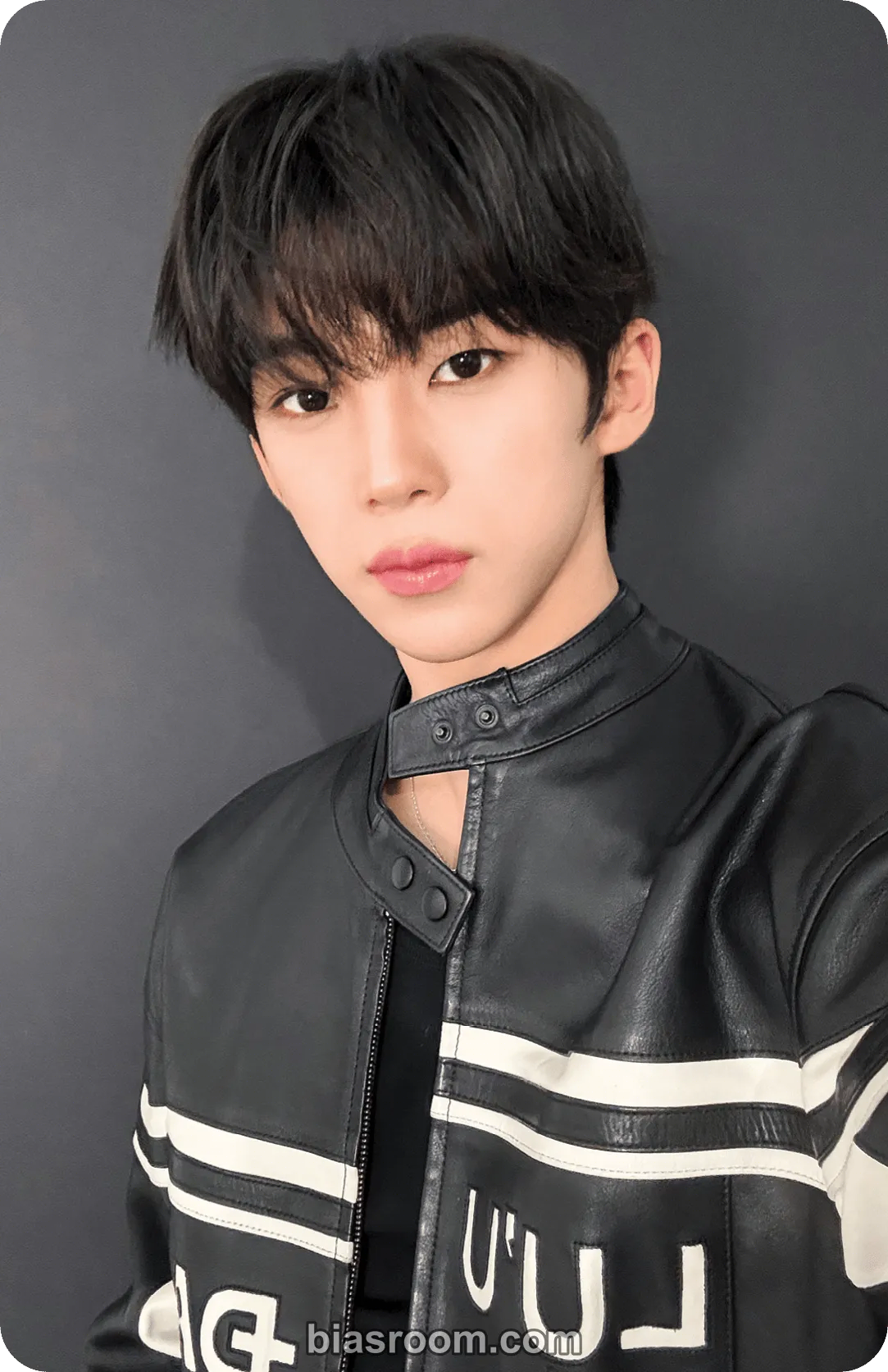 idntt - Kim Dohun - idntt 1st FANMEETING <FIRST ACTION> Event vip ticket benefit