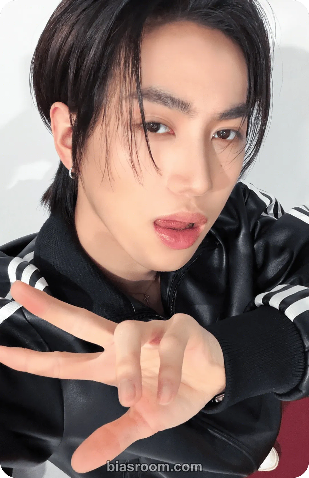 idntt - Kim JuHo - idntt 1st FANMEETING <FIRST ACTION> Event vip ticket benefit