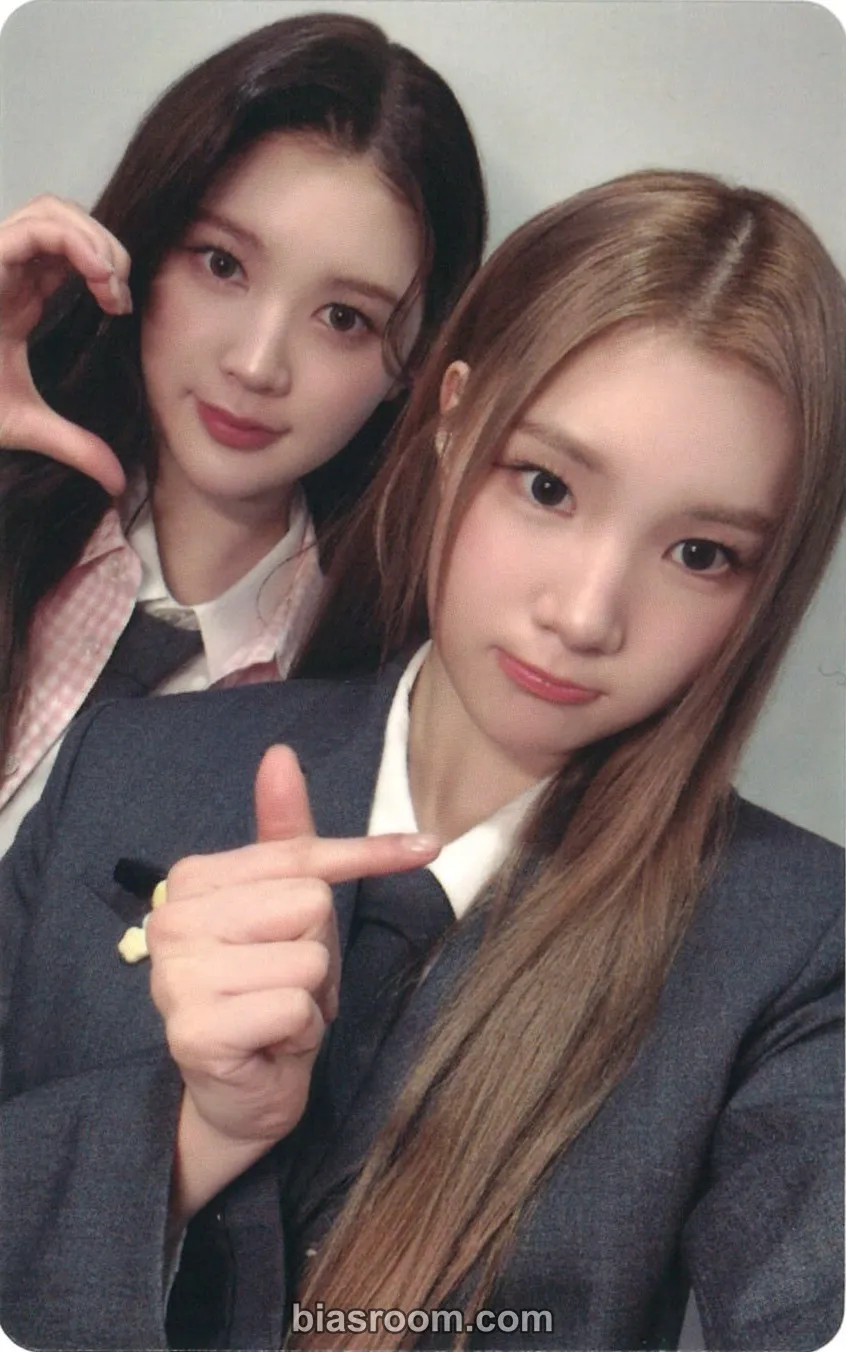 Hearts2Hearts - Juun & A-na - The Chase Album weverse global shop (wvg) unboxing event