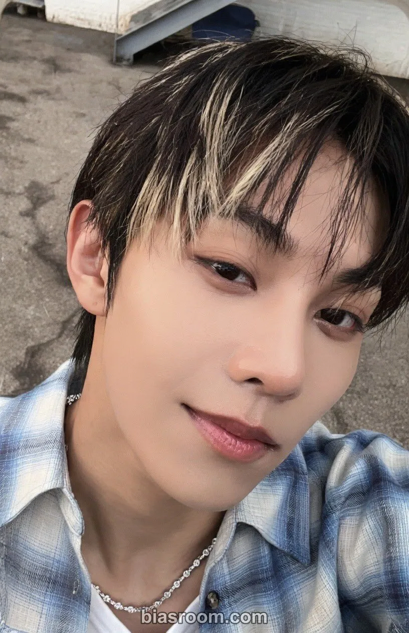 LNGSHOT - Ohyul - LNGSHOT STICKERS Other