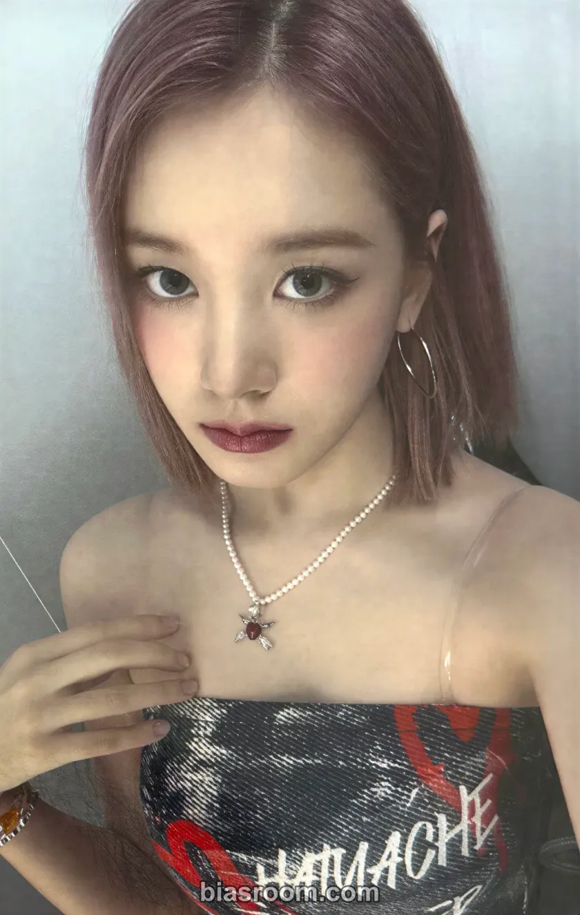 STAYC - J - OiOi x STAYC Other brand collaboration merch photocard photocard set