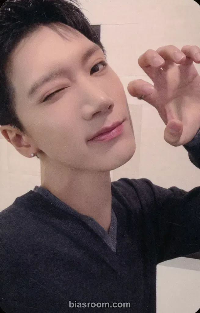 WayV - Xiaojun - Eternal White Album mumo pob (pre-order benefit)