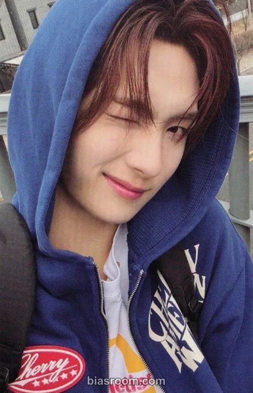 TWS - Youngjae - TRY WITH US Album pob (pre-order benefit) weverse global shop (wvg)