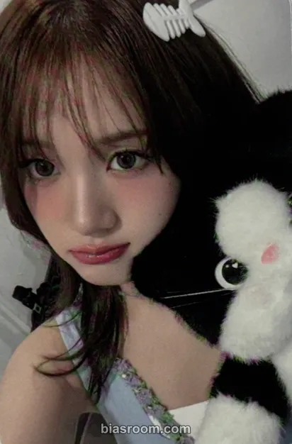 STAYC - J - I WANT IT Album hellolive fansign round 2