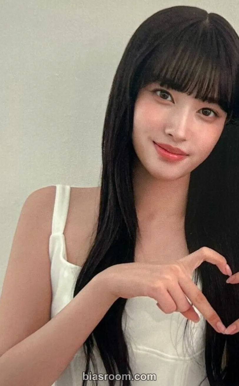 STAYC - Yoon - MEDIHEAL x STAYC 2023 (YOON & ISA) Other brand collaboration special event