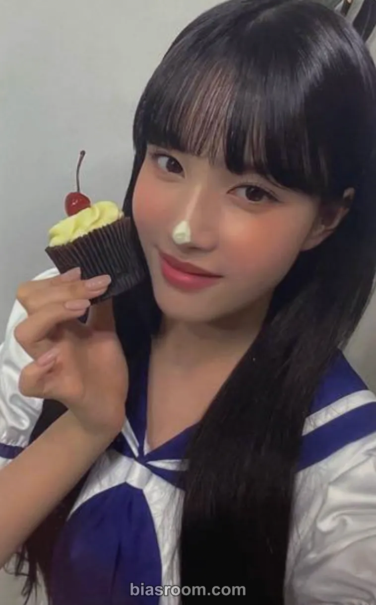 STAYC - Yoon - MEDIHEAL x STAYC 2023 (YOON & ISA) Other brand collaboration special event