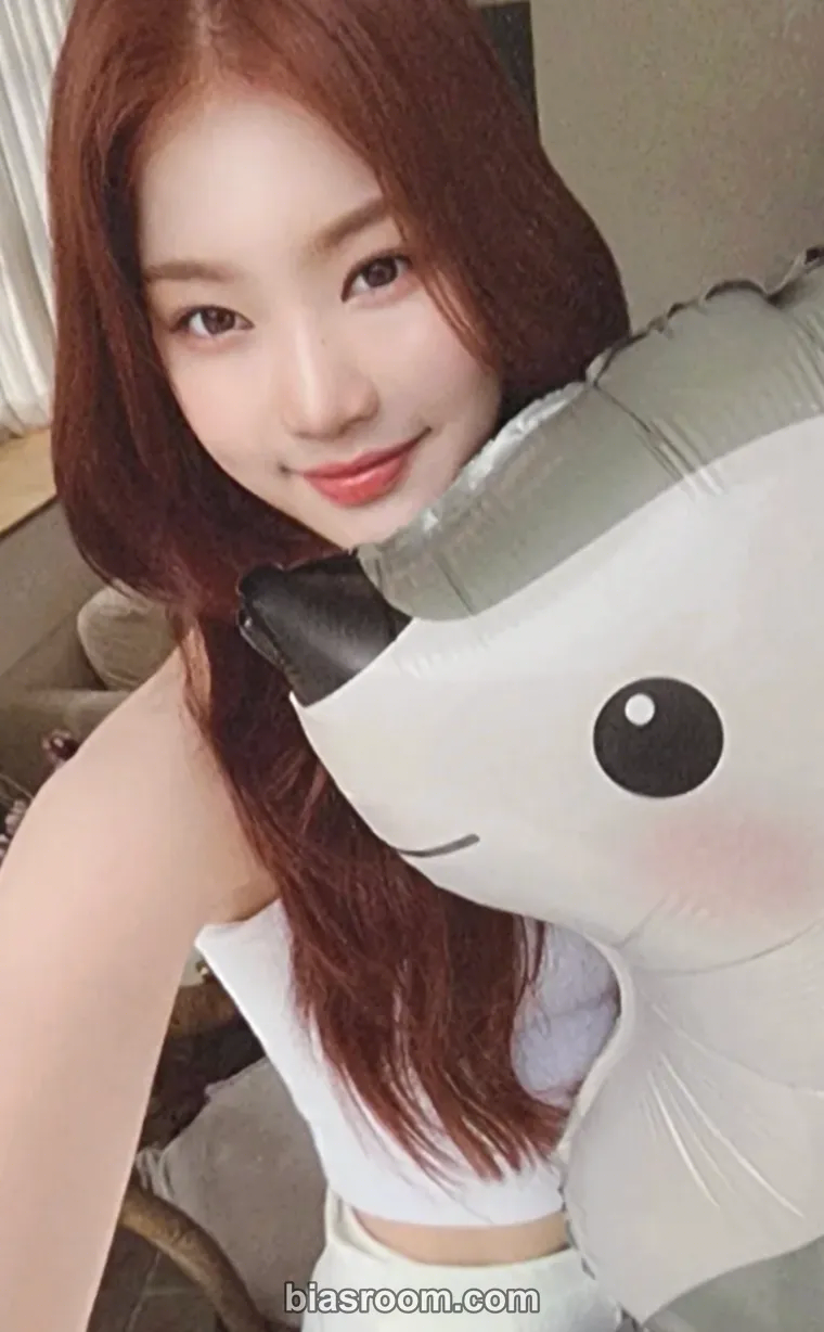 STAYC - Isa - MEDIHEAL x STAYC 2023 (YOON & ISA) Other brand collaboration special event