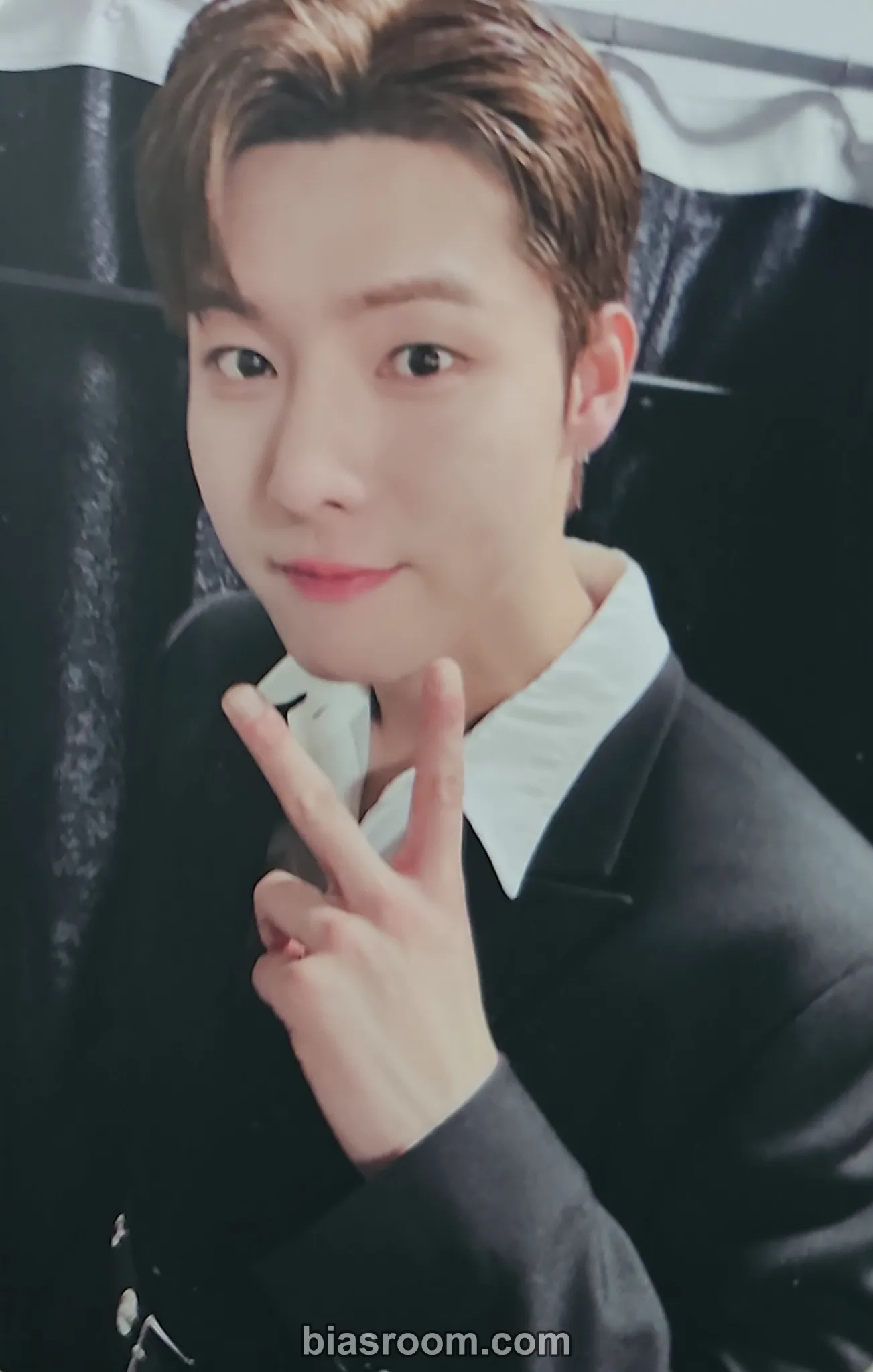 ONEWE - Yonghoon - Planet Nine: Isotropy Album album photocard