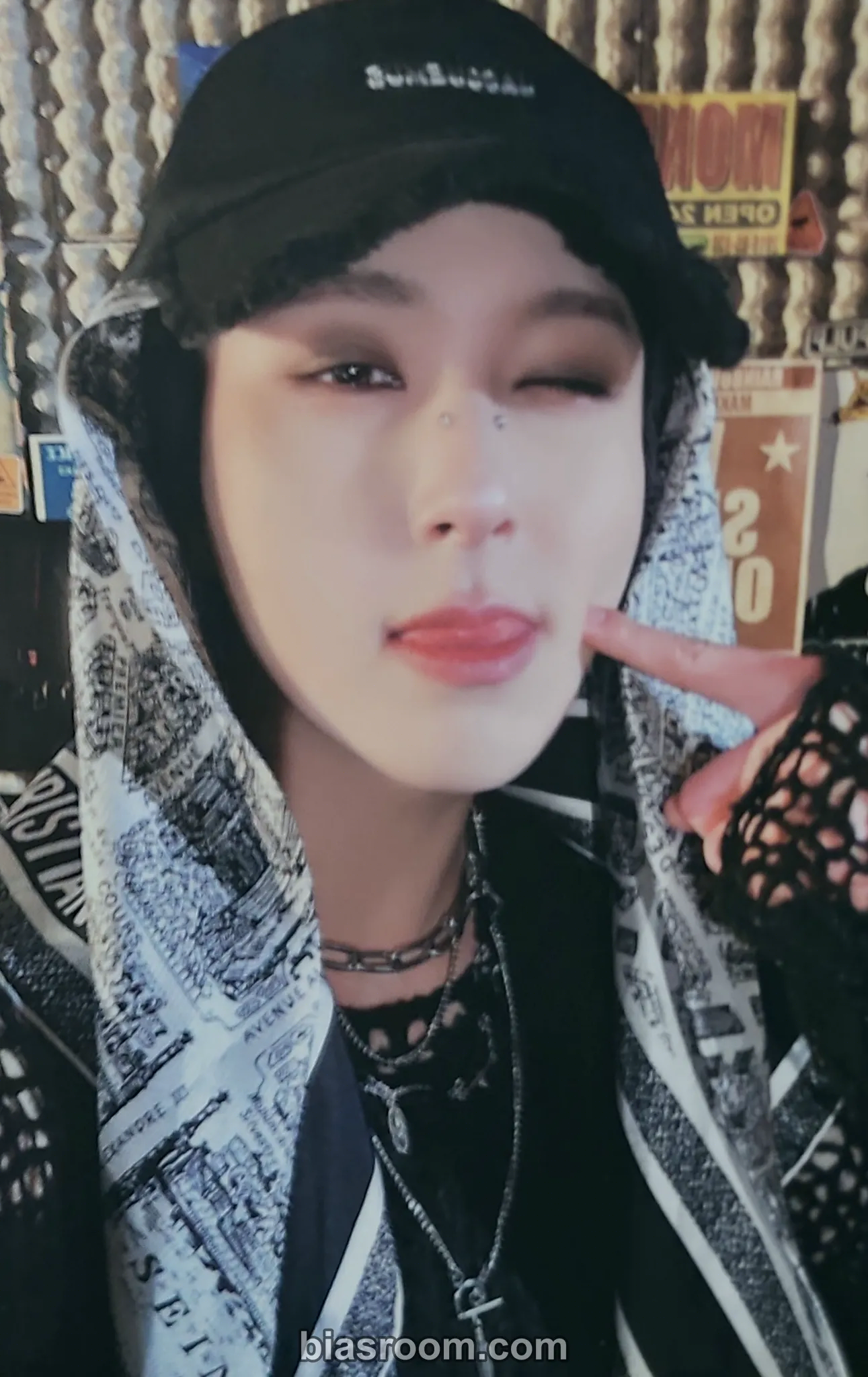 ONEWE - Giuk - We: Dream Chaser Album album photocard we version