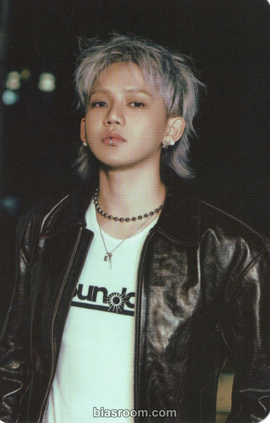 TREASURE - Choi Hyunsuk - LOVE PULSE Album trading card C version