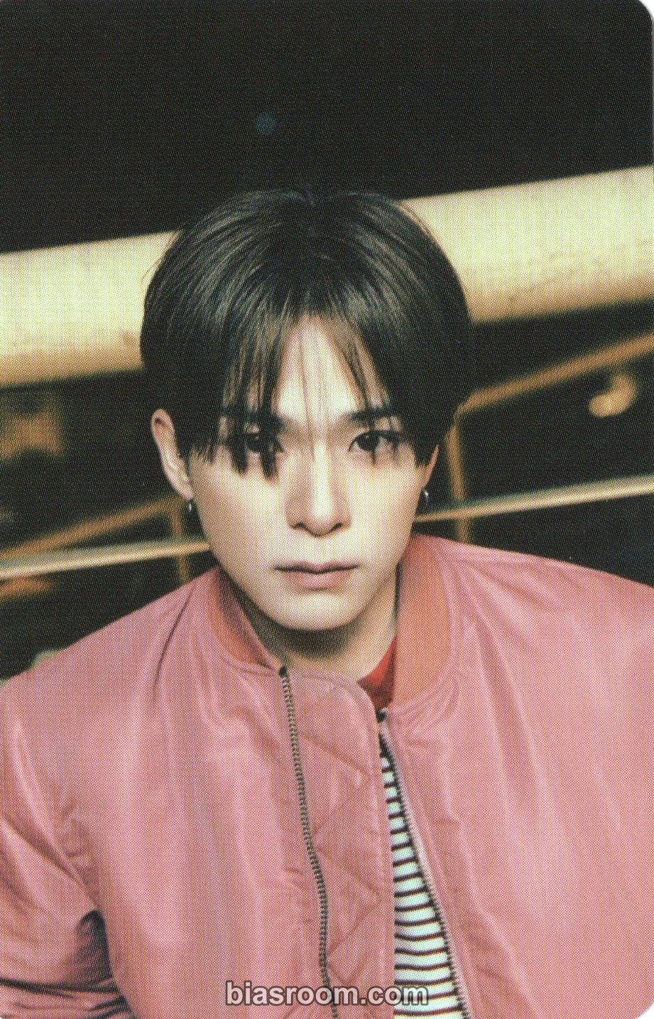 TREASURE - Asahi - LOVE PULSE Album trading card C version