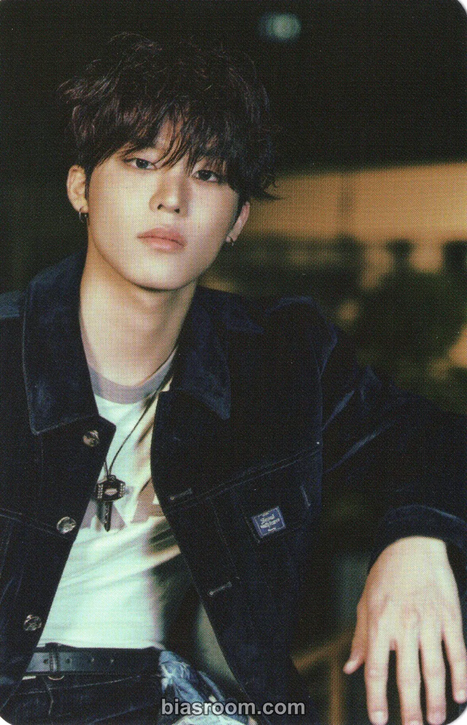 TREASURE - Park Jeongwoo - LOVE PULSE Album trading card C version