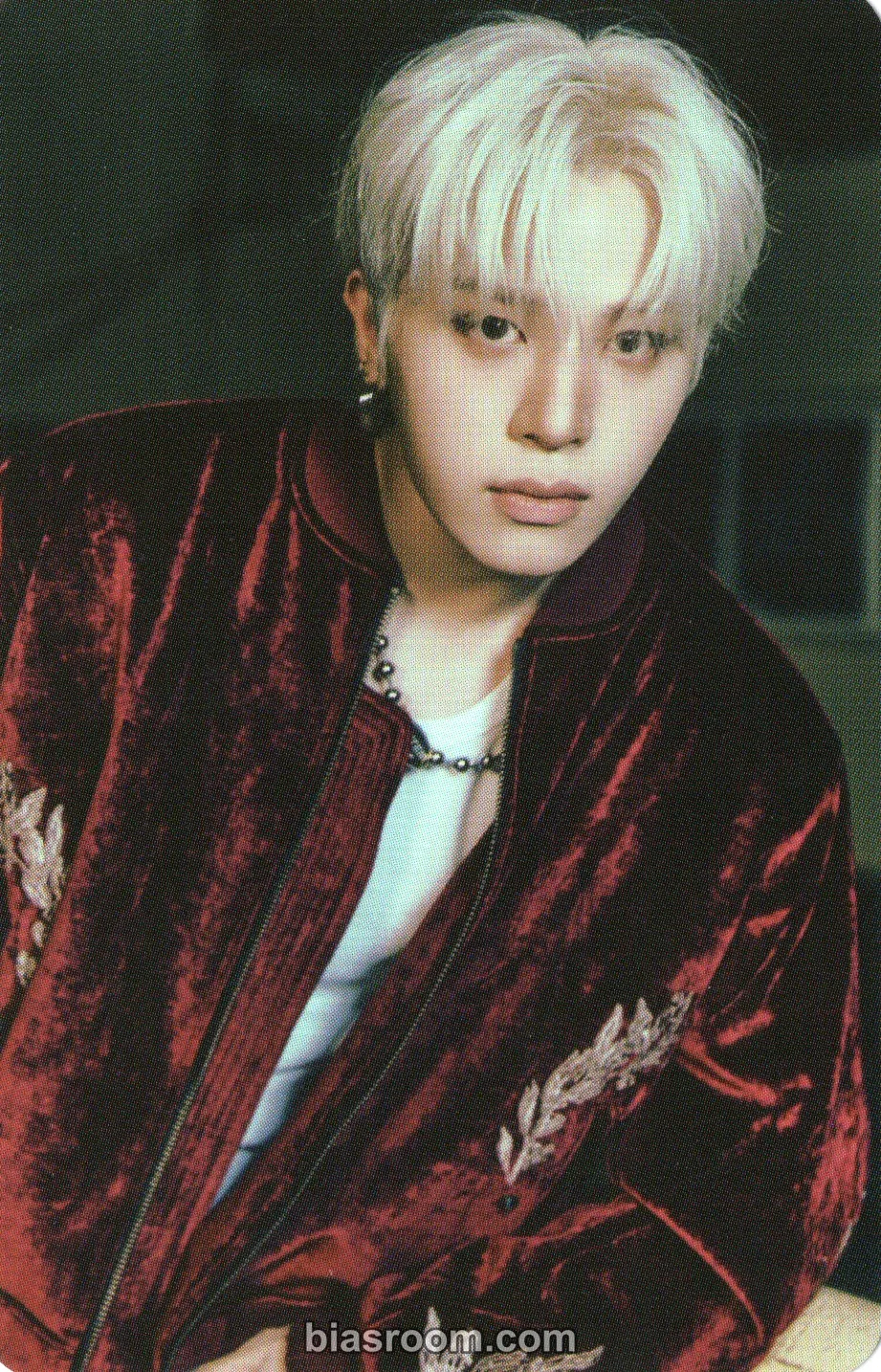 TREASURE - So Junghwan - LOVE PULSE Album trading card C version