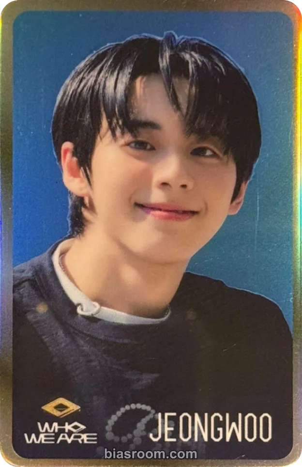 AHOF - Steven - Higher Timepiece x AHOF Other concept version round 2 holographic (hologram)