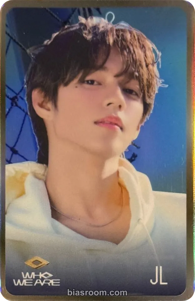 AHOF - Steven - Higher Timepiece x AHOF Other concept version round 2 holographic (hologram)