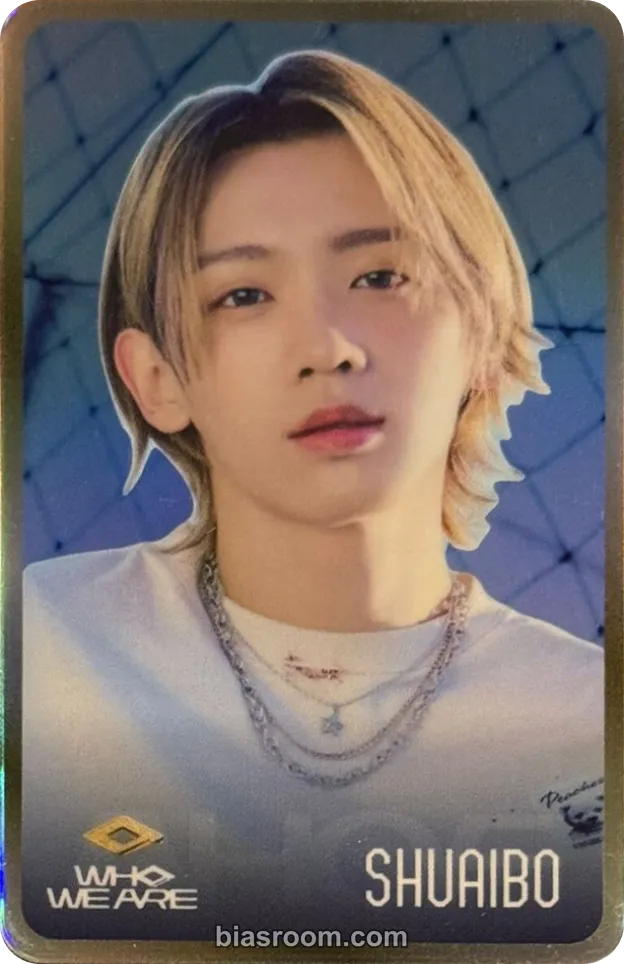 AHOF - Steven - Higher Timepiece x AHOF Other concept version round 2 holographic (hologram)