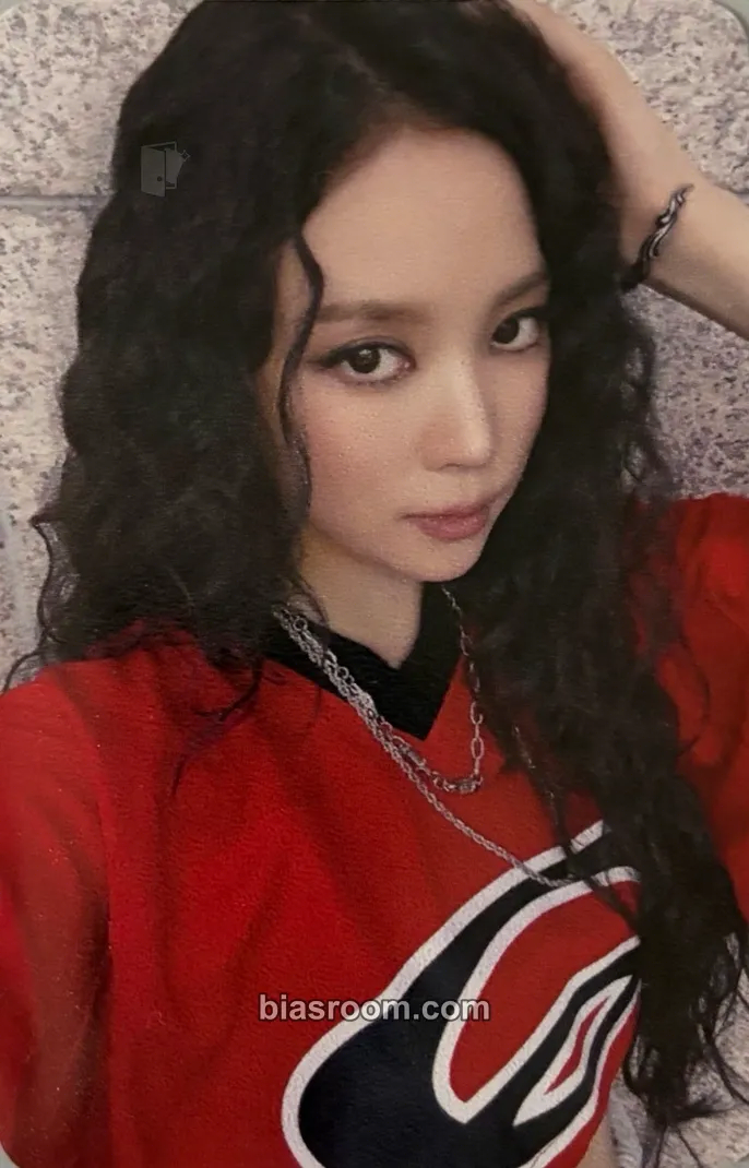 Narin Photocards (MEOVV) | Bias Room