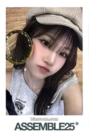 Nakyoung Photocards (tripleS) | Bias Room
