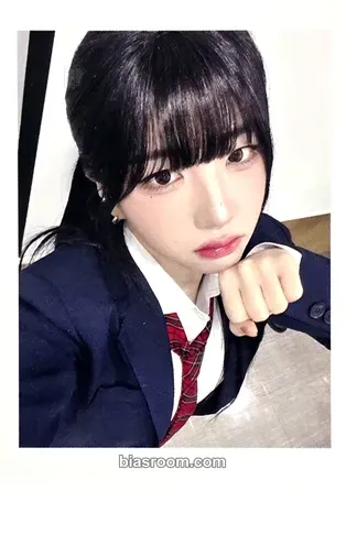 Sohyun Photocards (tripleS) | Bias Room
