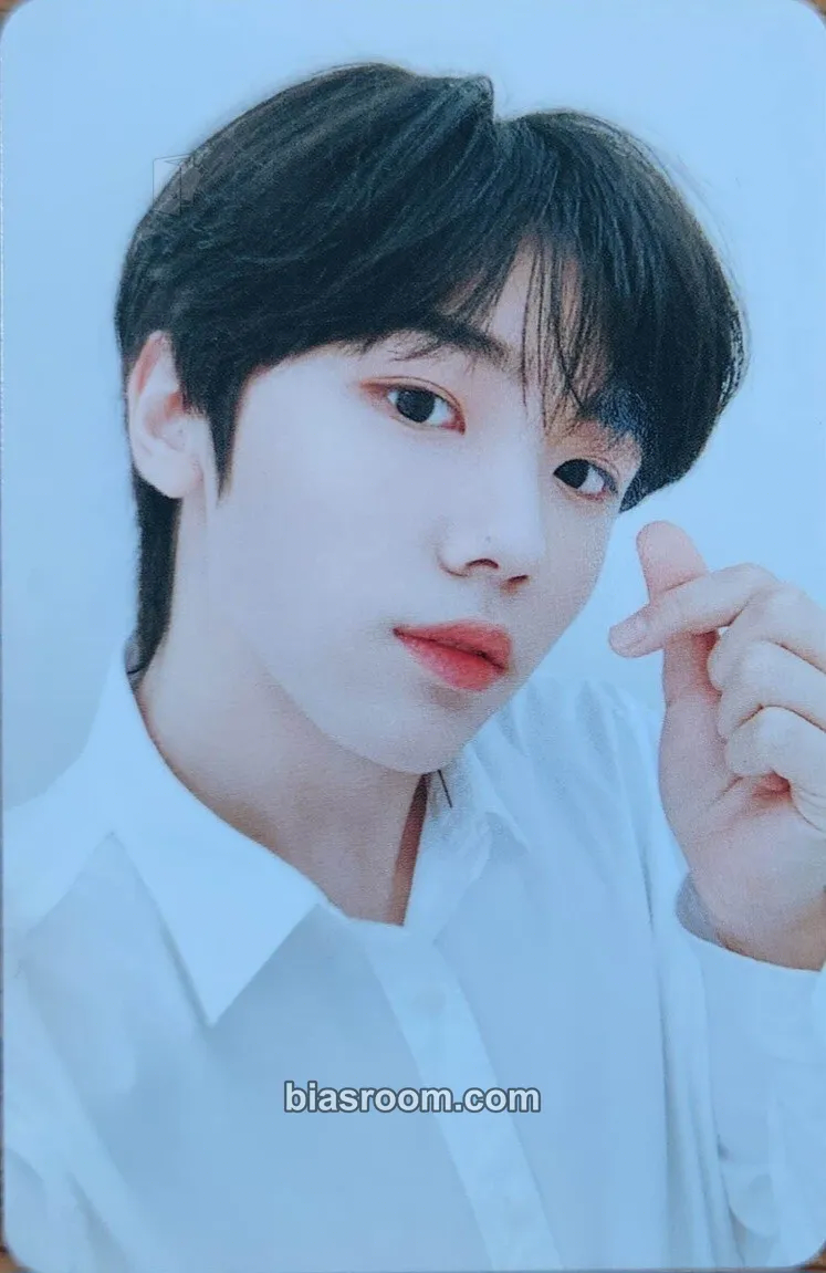 Seongmin Photocards (CRAVITY) | Bias Room