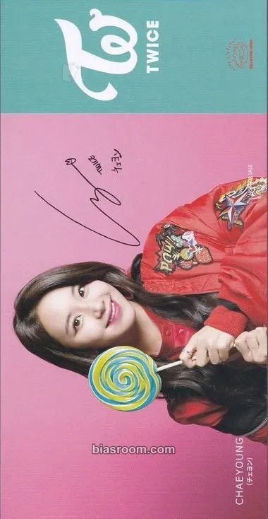 TWICE 