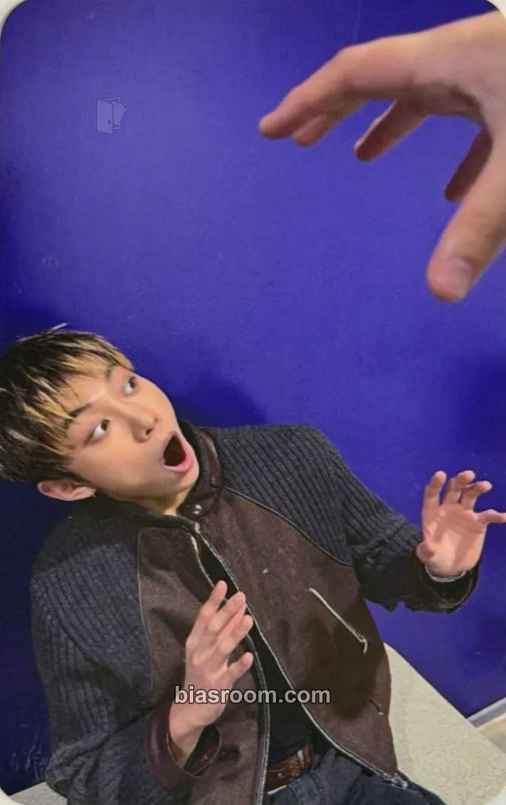 Ryul Photocards (LNGSHOT) | Bias Room