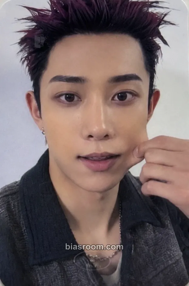 Ryul Photocards (LNGSHOT) | Bias Room